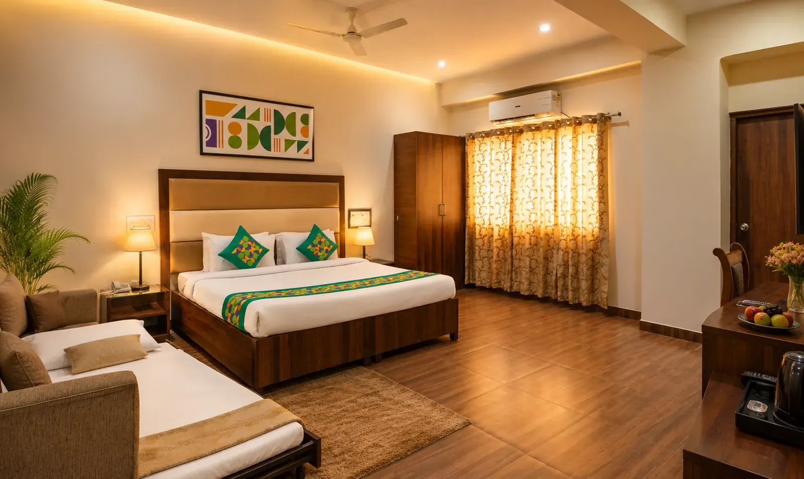 Family Suite at Hotel Golden Leaf
